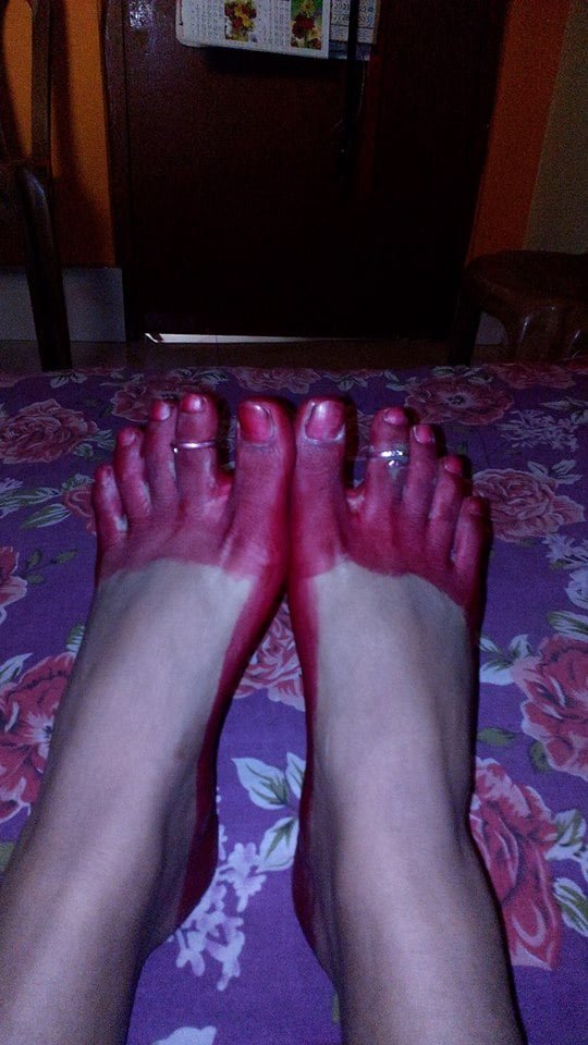Alta Colored Feet