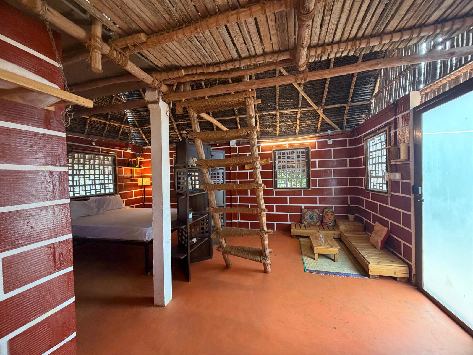 Rooms 1
